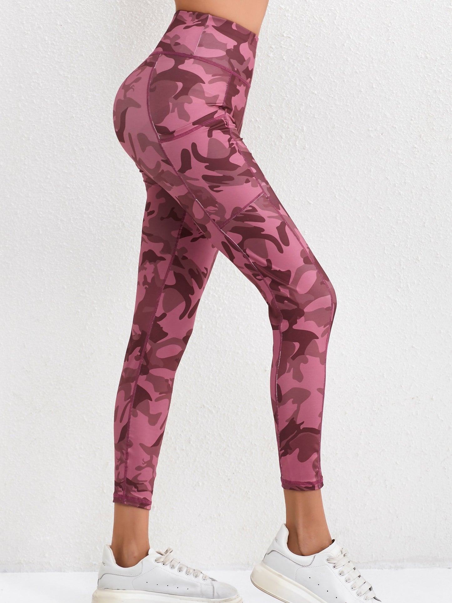 Women's Camouflage Print Sports Leggings, High Waist, Stretchy Yoga Pants, Gym Workout Tights, Running Athletic Gear, Active Wear, Comfort Fit, Quick Dry Fabric, Amo Design